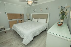 2106 is a Gulf Front 3 bedroom unobstructed views by RedAwning