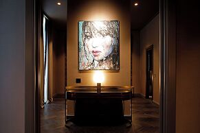 U-Visionary Roma Hotel