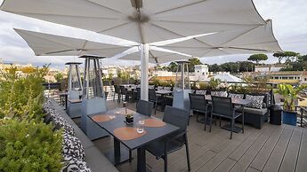 U-Visionary Roma Hotel