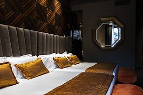 U-Visionary Roma Hotel