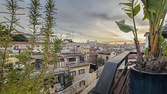 U-Visionary Roma Hotel