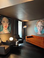 U-Visionary Roma Hotel