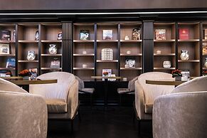 U-Visionary Roma Hotel