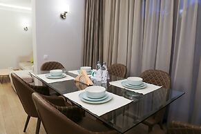 Expecto Apartments