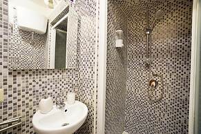 Le 4 Stagioni Dante H Napoli Centro