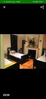 Luxurious 6 bed apartment central London