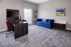 Hampton Inn & Suites Gilroy