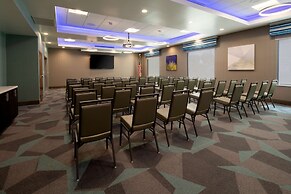 Hampton Inn & Suites Gilroy