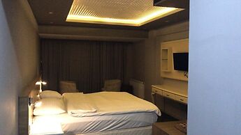 Arnavutkoy House Hotel