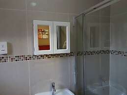 Ezzela House Bed & Breakfast