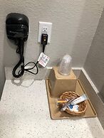 Crystal Inn Downtown