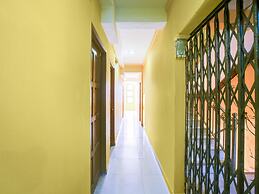 OYO 89406 Lucky Budget Hotel