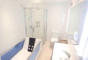 Little Days Boutique Hotel