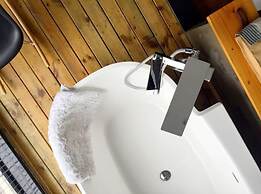 Little Days Boutique Hotel