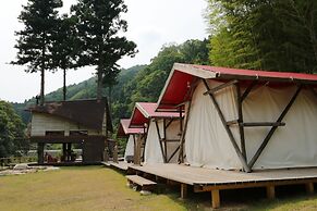 WOOD DESIGN PARK - Campground