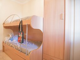 Marineu Los Almendros