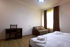 Hotel Mestia Residence