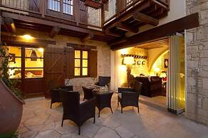 Arsorama Village Homes