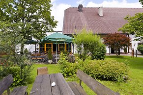 Gutshof Wolfgangsee Resort & Event Hotel