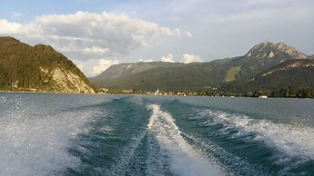 Gutshof Wolfgangsee Resort & Event Hotel