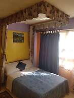 Palmdew Highland Hotel