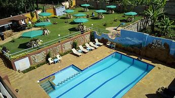 Palmdew Highland Hotel