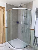 Netherton Farm Lodge