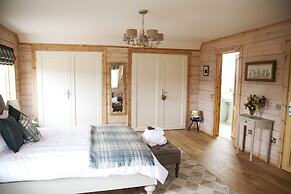 Netherton Farm Lodge