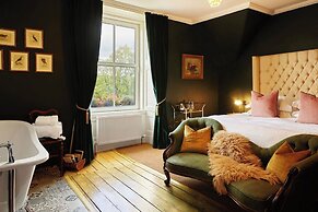 Foyers Lodge