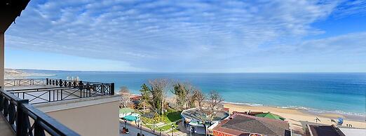 Sea View Rental Front Beach