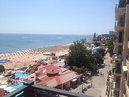 Sea View Rental Front Beach