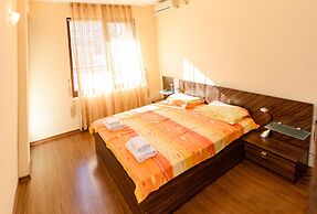Sea View Rental Front Beach