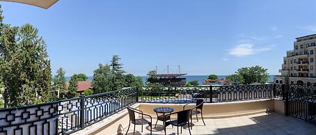 Sea View Rental Front Beach