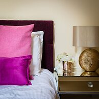 Spacious 2-bedroom Apartment in Mayfair