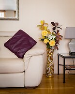 Spacious 2-bedroom Apartment in Mayfair