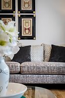 4-bedroom Villa on Marble Arch