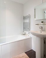 4-bedroom Villa on Marble Arch