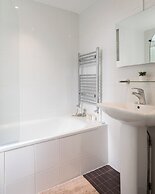 4-bedroom Villa on Marble Arch