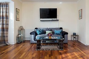 Luxury Villa 6-bed Next to Marble Arch