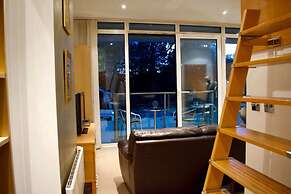 Minimal Studio With Views Over Battersea Park