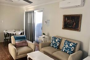 Apartment Stay Close to Surfers Paradise