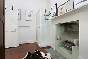 Central 3 Bedroom Heritage House in Fremantle