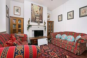 Central 3 Bedroom Heritage House in Fremantle