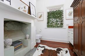 Central 3 Bedroom Heritage House in Fremantle