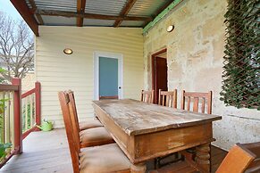Central 3 Bedroom Heritage House in Fremantle