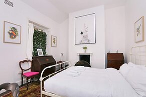 Central 3 Bedroom Heritage House in Fremantle