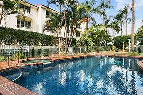 Superb 1 Bedroom Apartment Near the Beach