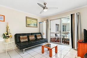 Superb 1 Bedroom Apartment Near the Beach