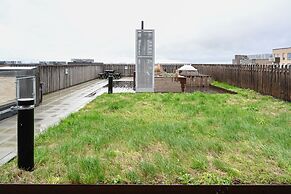 Modern and Bright Apartment Near Metro Station in Copenhagen Orestad