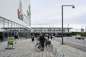 Modern and Bright Apartment Near Metro Station in Copenhagen Orestad